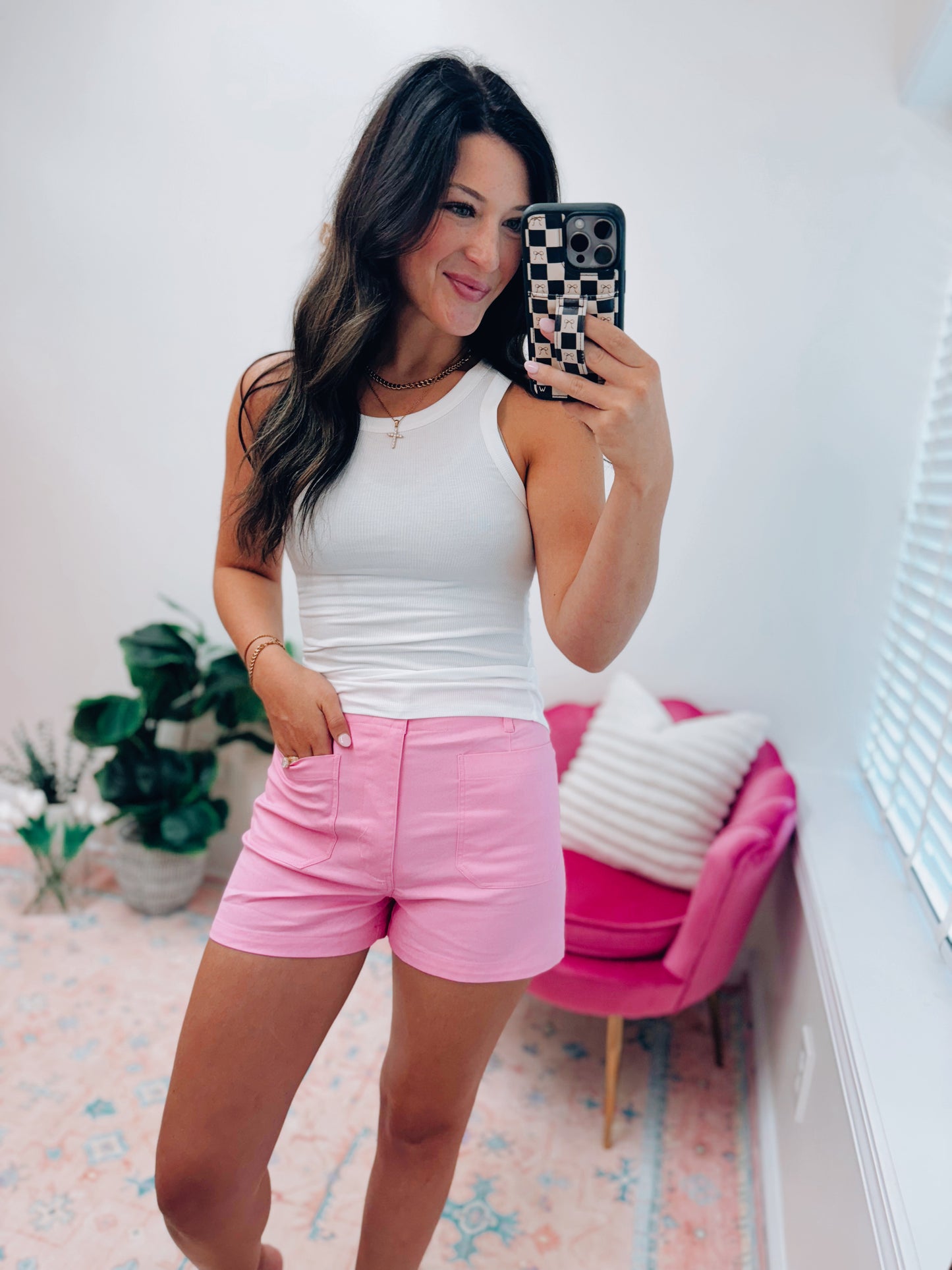 Izzie Front Pockets Shorts - Pink