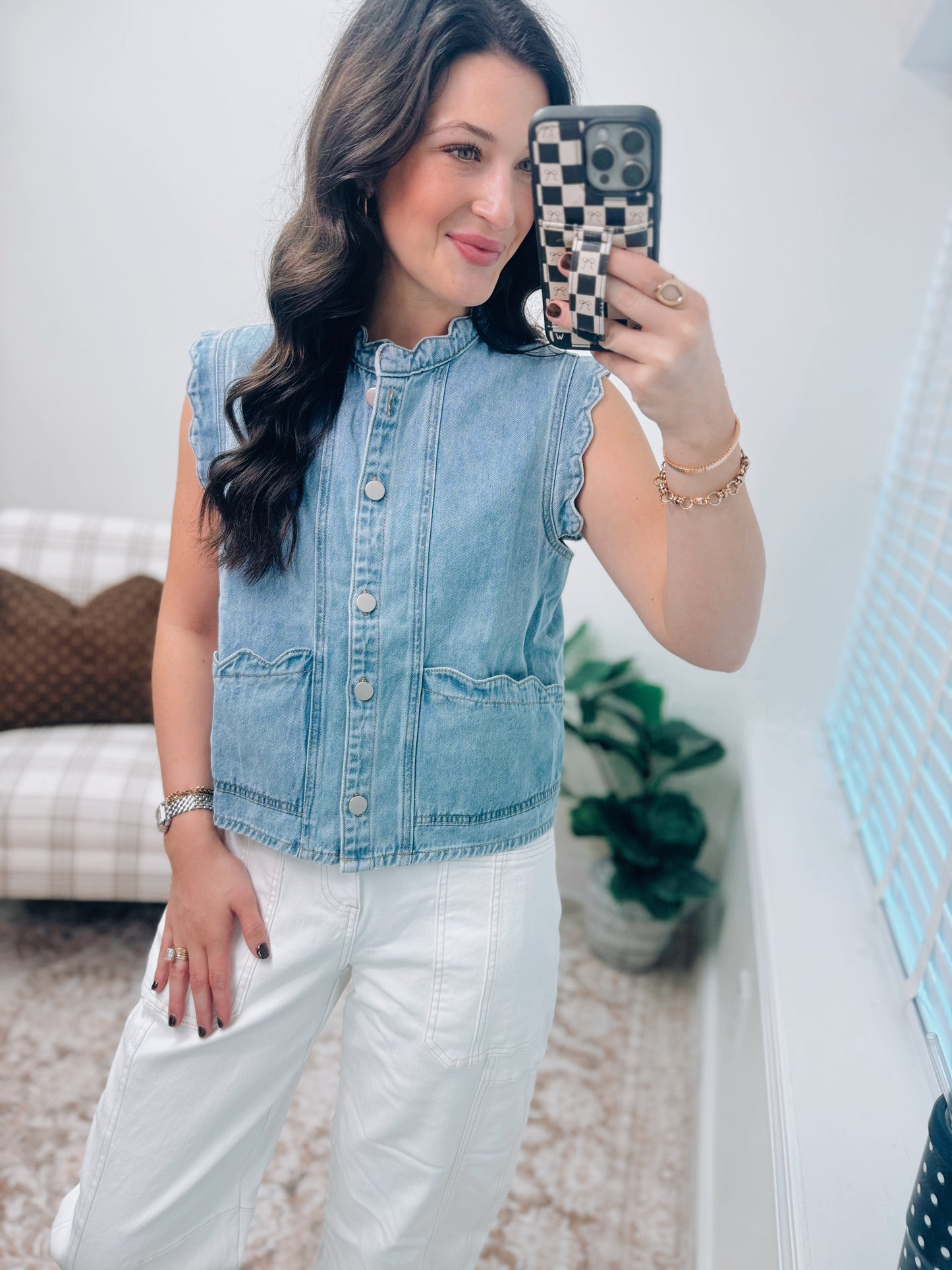 Scallop Edge Detailed Denim Vest