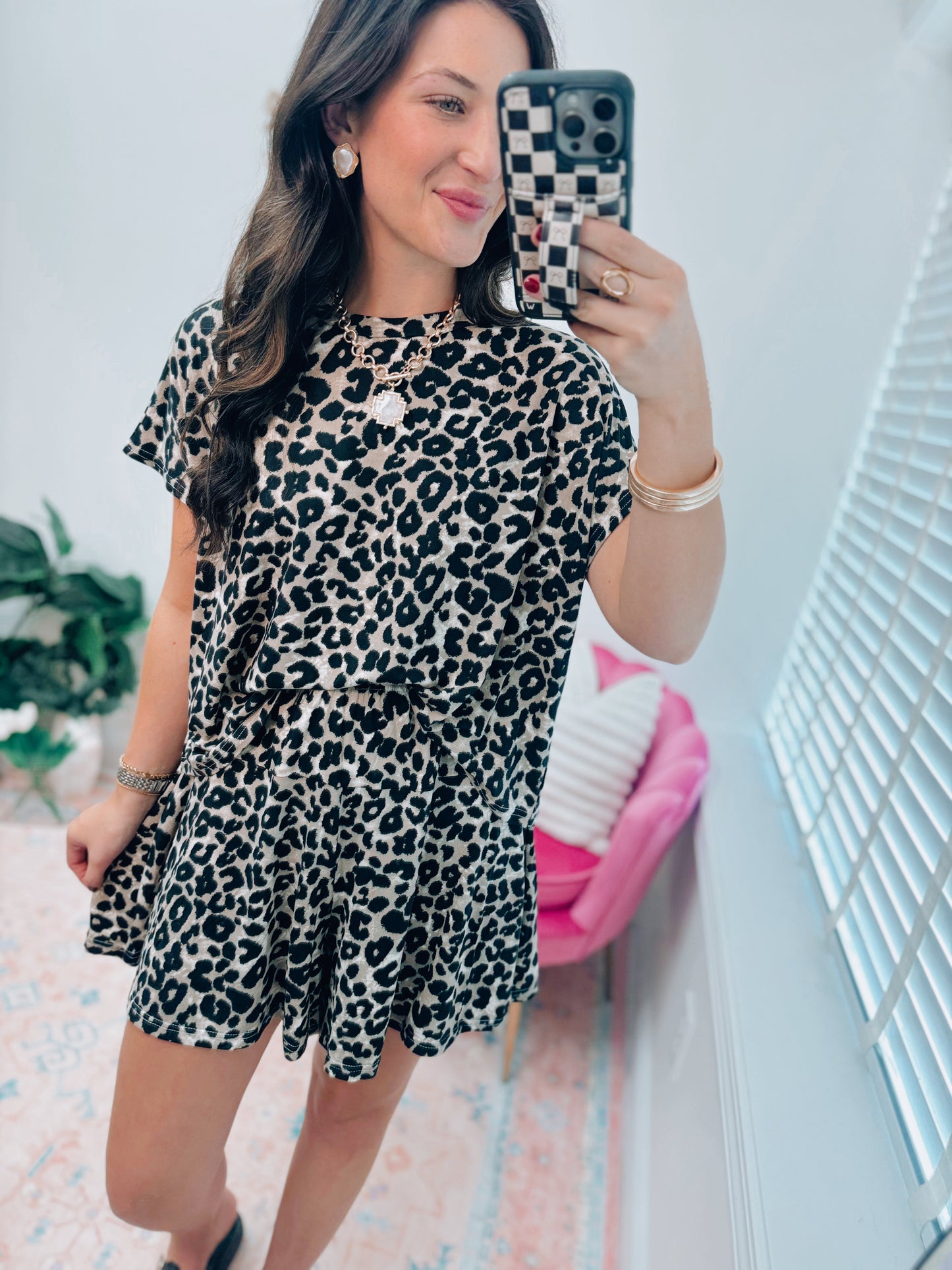 Comfy Casual Leopard Shorts Set