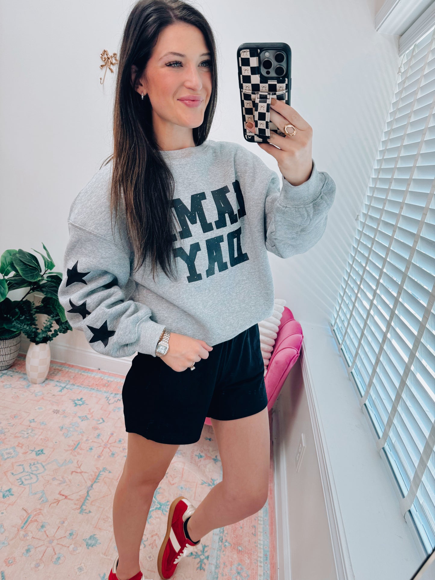 GAMEDAY Stars Crewneck