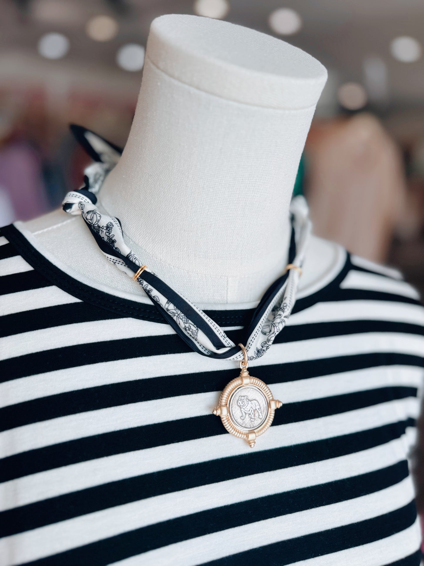 Bezel Bulldog Coin Scarf Necklace - Gold