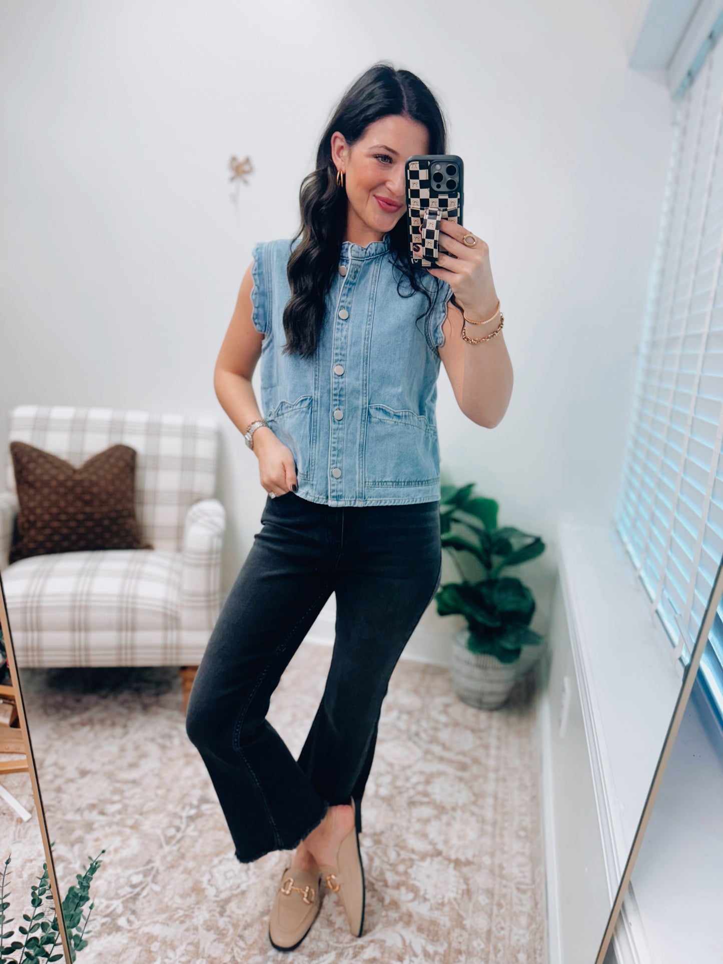 Scallop Edge Detailed Denim Vest