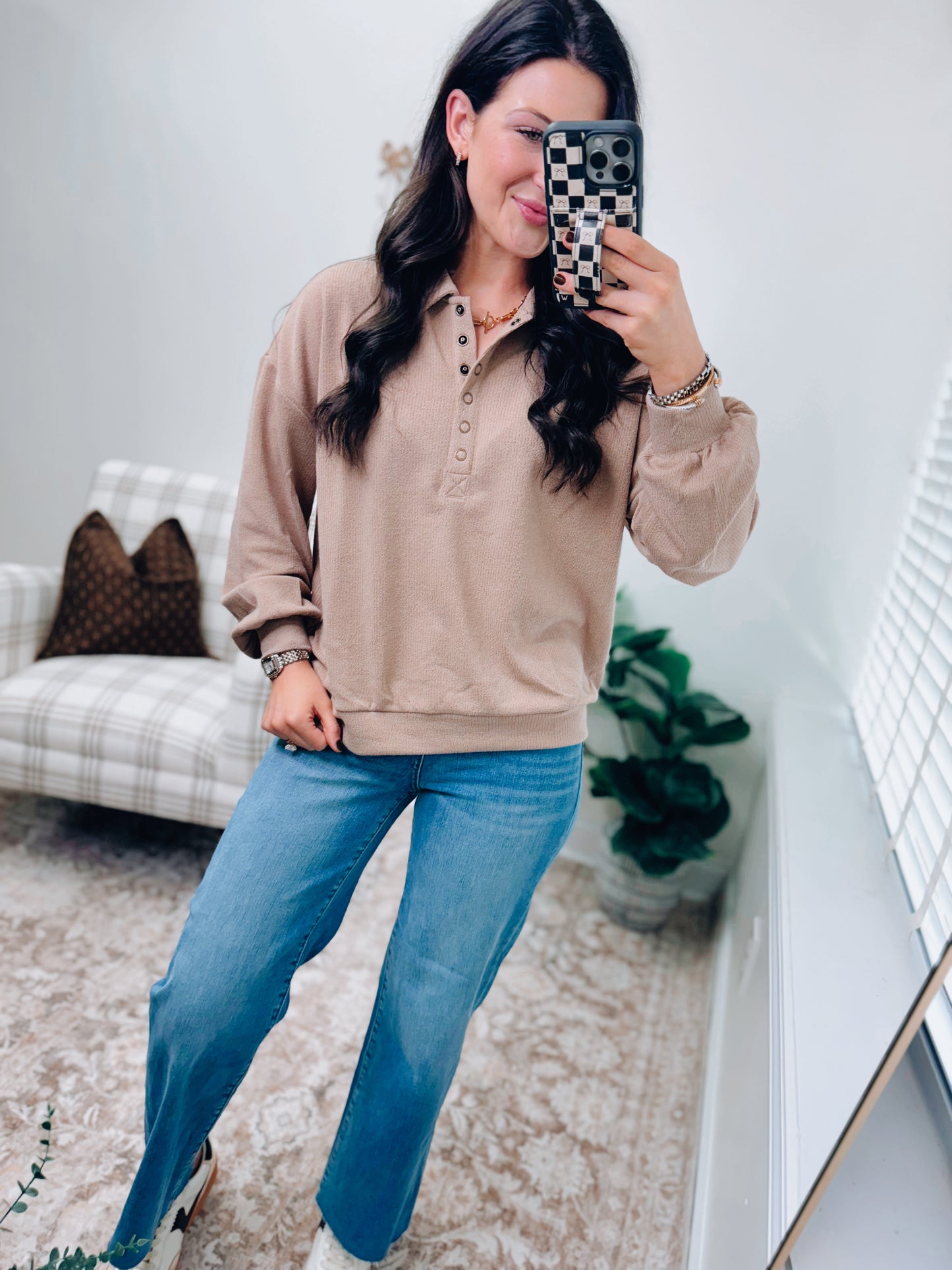 DOORBUSTER Collared Snap Button Pullover - Mocha