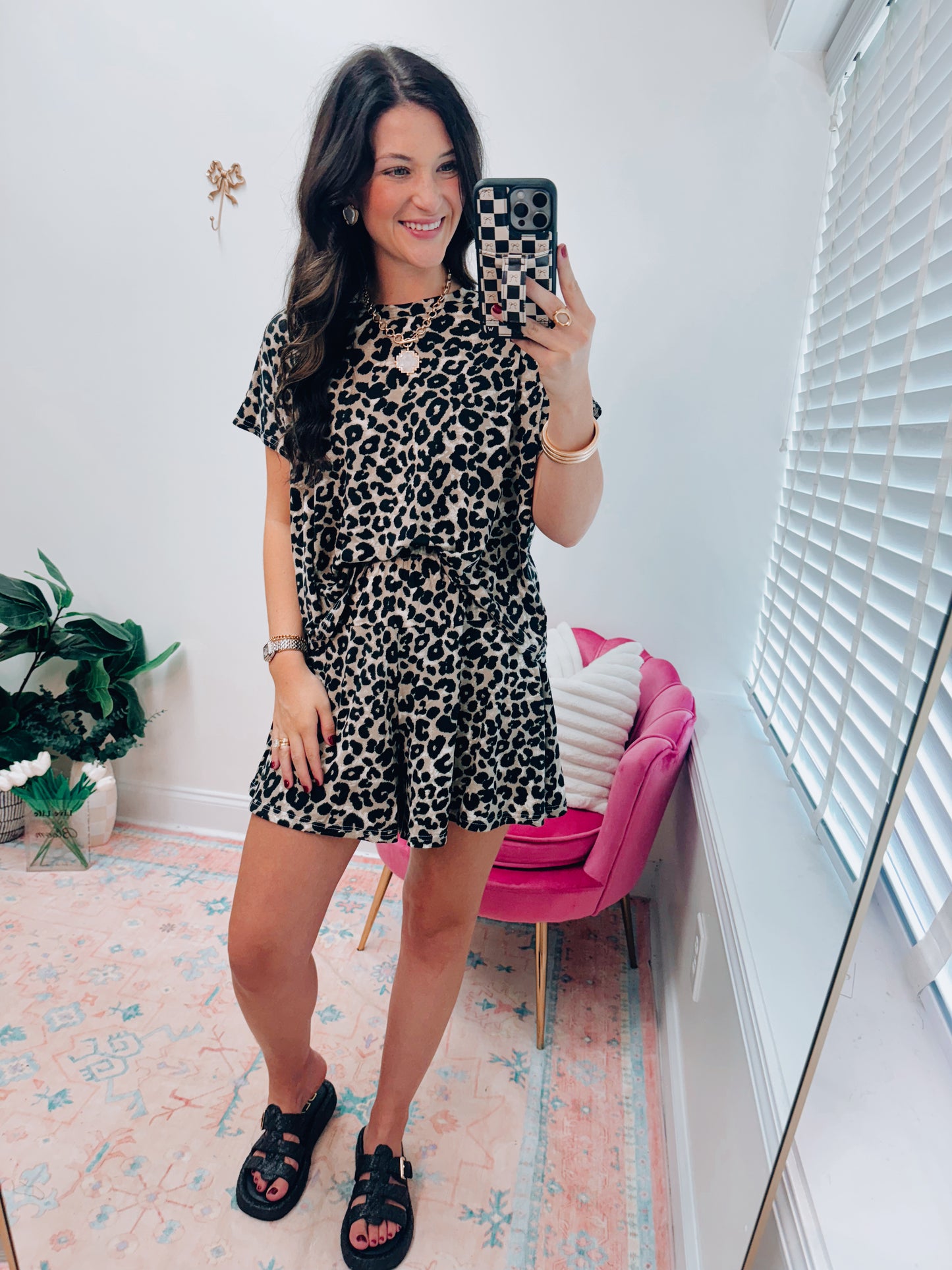 Comfy Casual Leopard Shorts Set