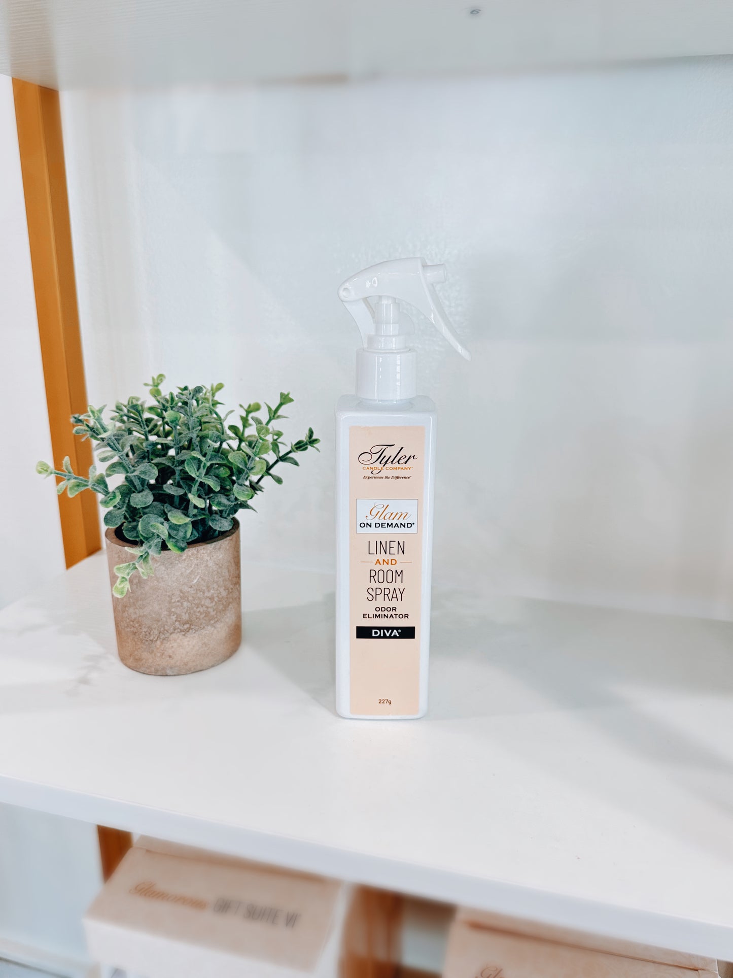 Glam On Demand® Fabric & Room Spray - Diva
