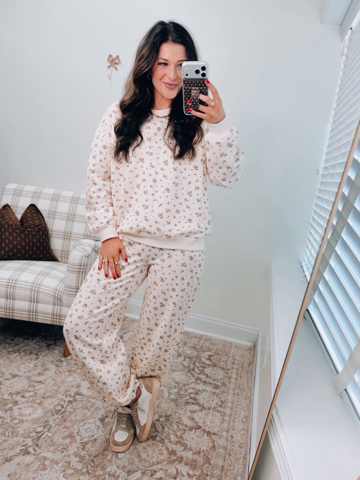 Daisy Lane Floral Crewneck