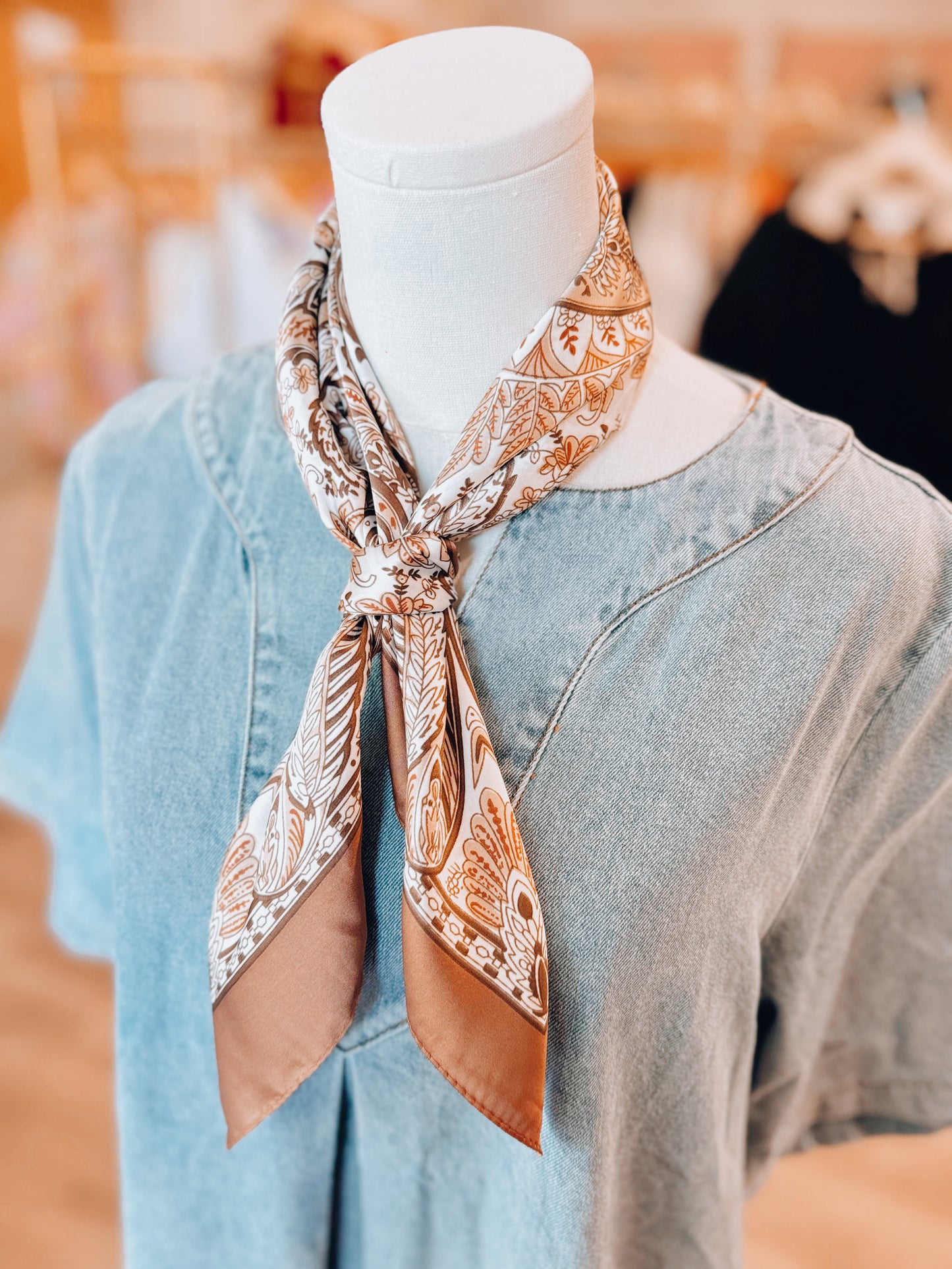 Lyla Print Neck Scarf
