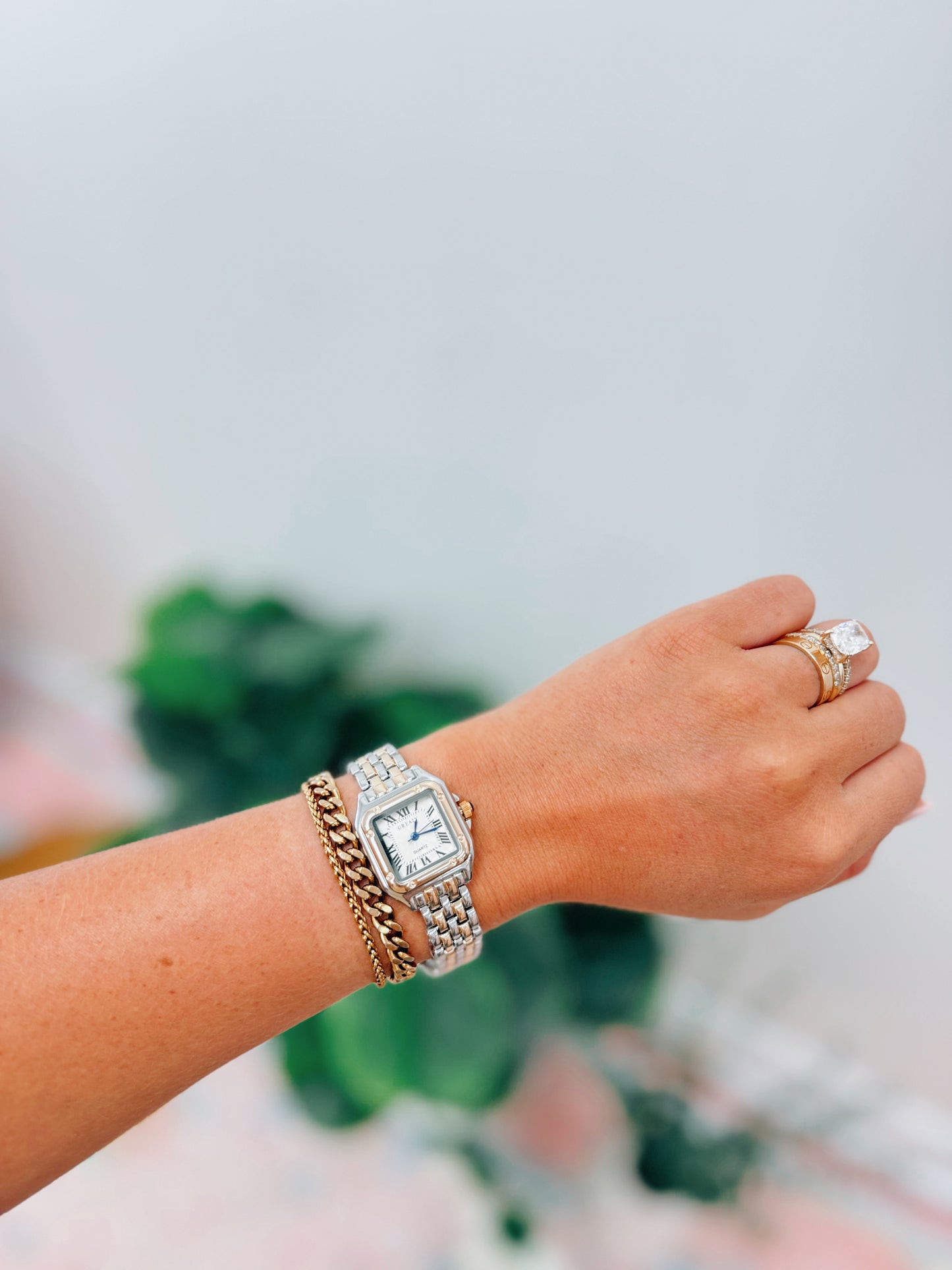 Vintage Style Two-Tone Watch