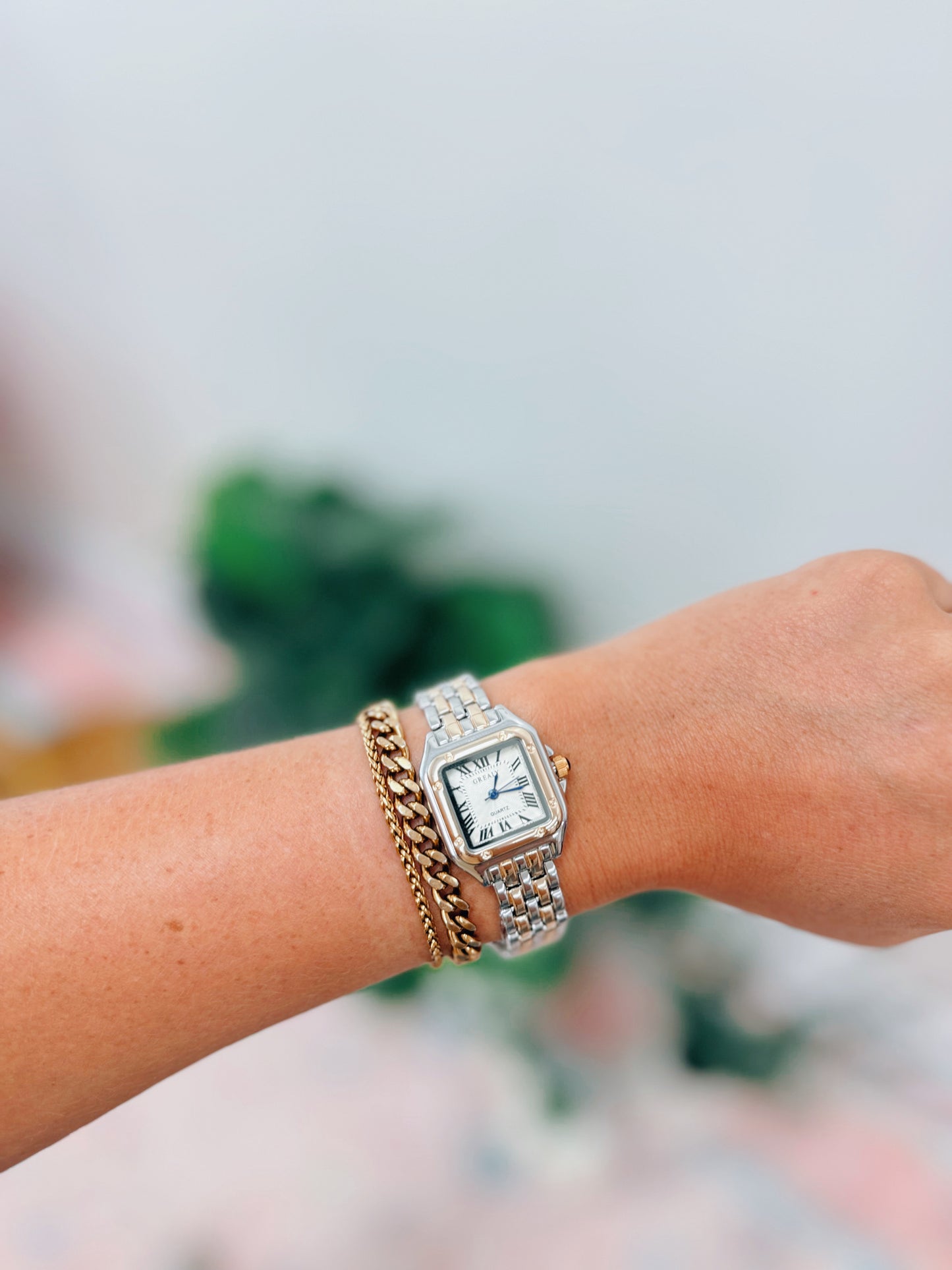 Vintage Style Two-Tone Watch