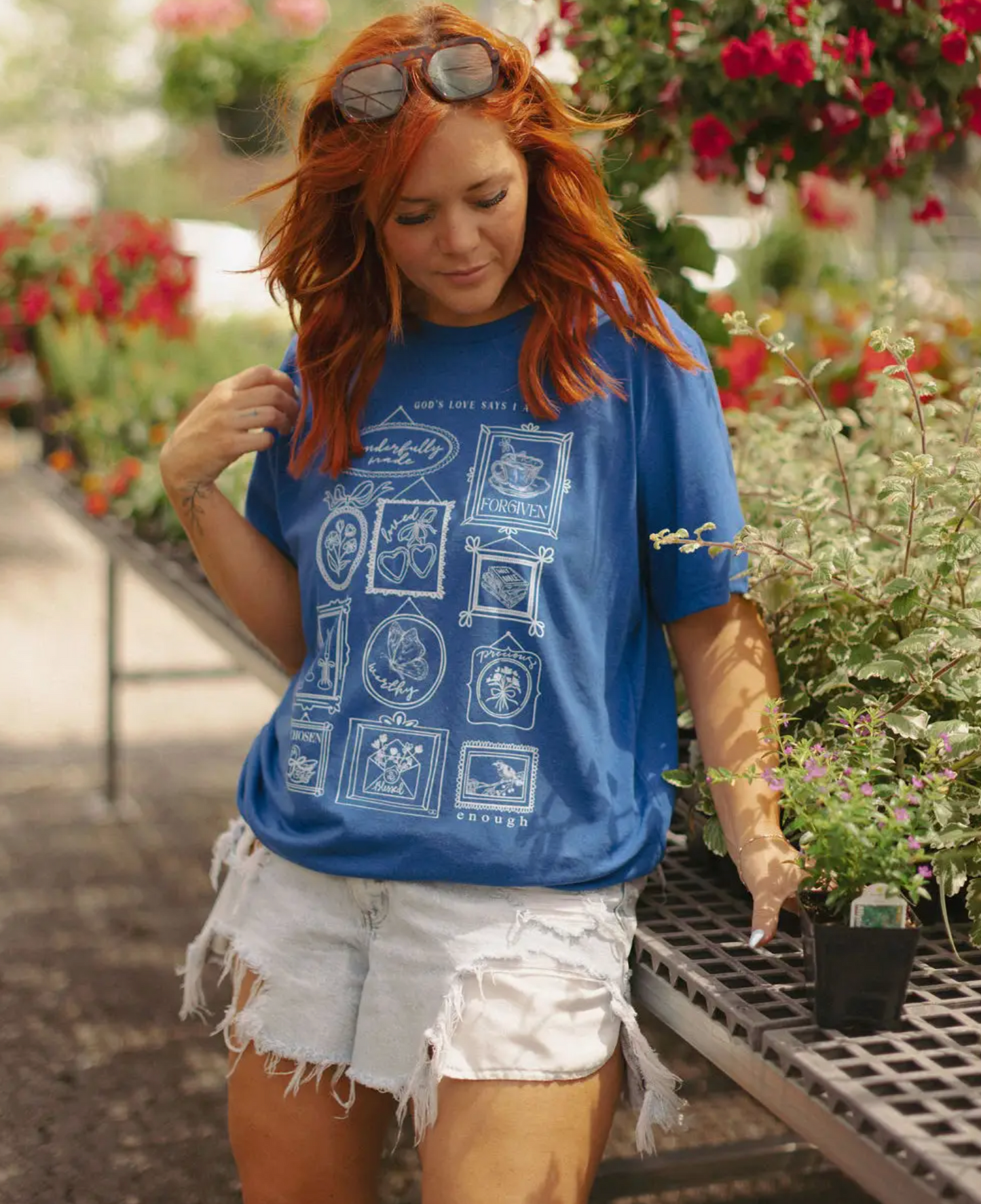 God Says I Am Graphic Tee