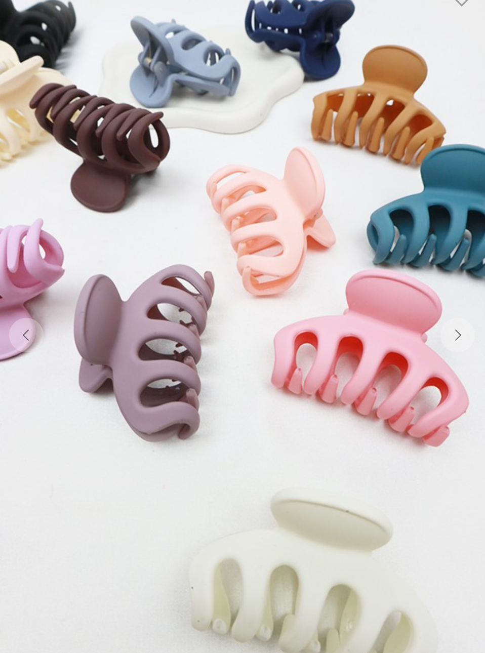 Tina Matte Medium Hair Clip