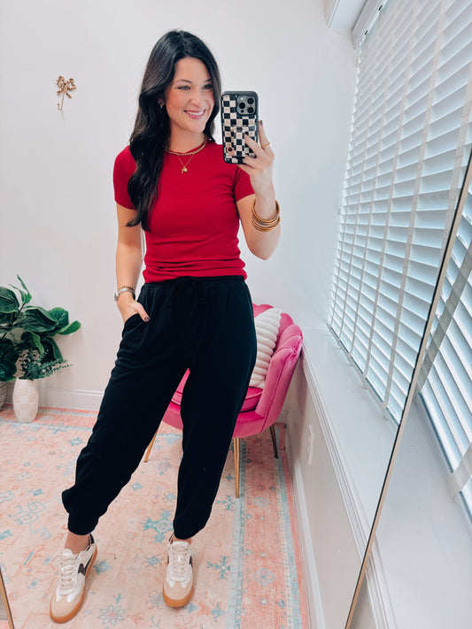 Essential Short-Sleeved Micro-Ribbed Top - Garnet