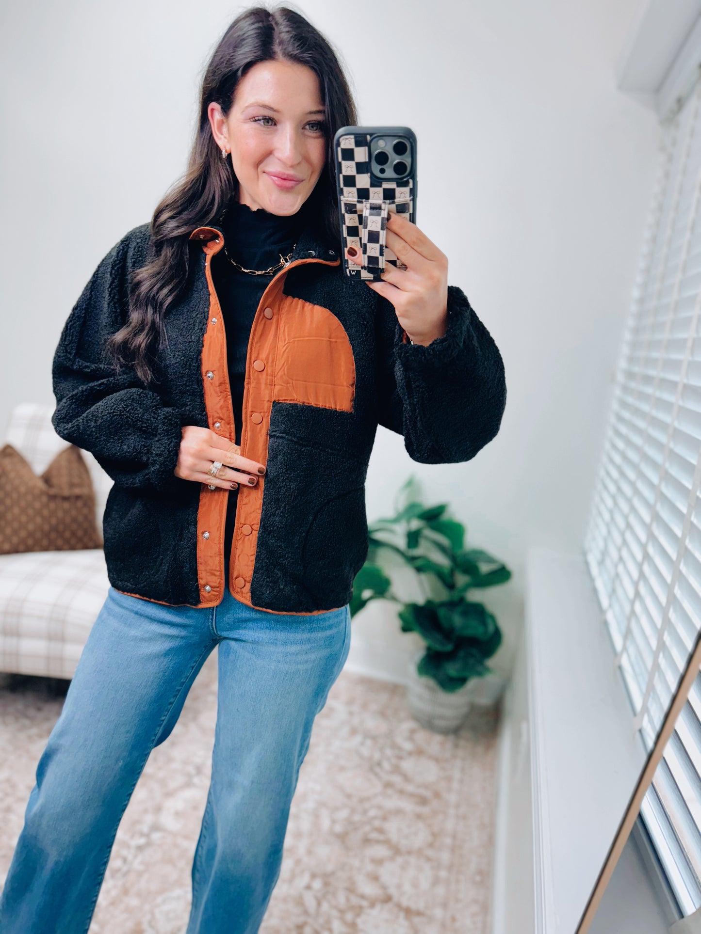 DOORBUSTER Colorblock Snap Button Teddy Jacket