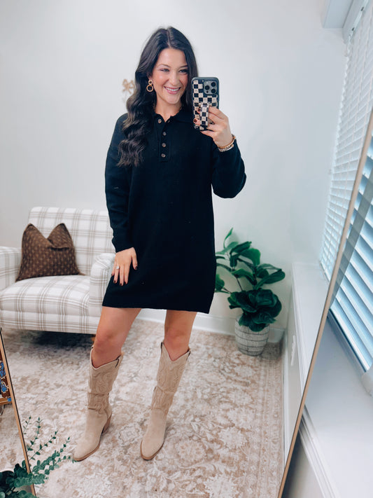 Collier Button Mini Sweater Dress