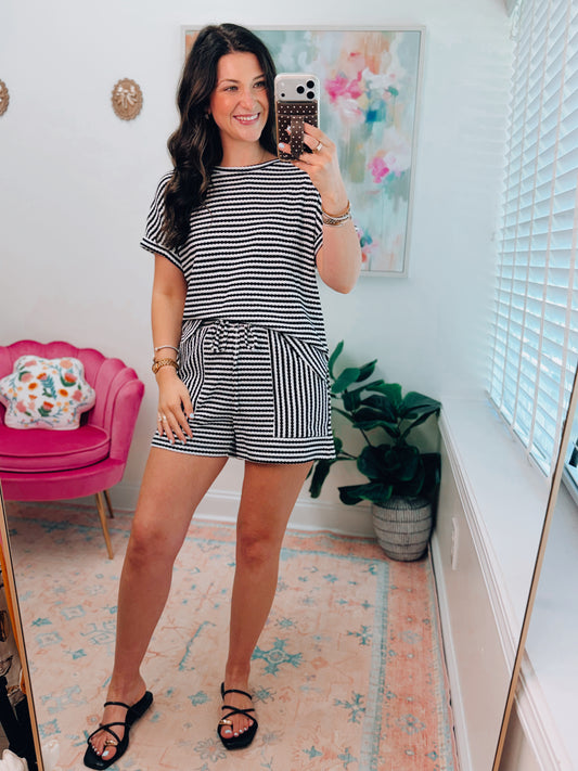 Simply Striped Textured Shorts Set