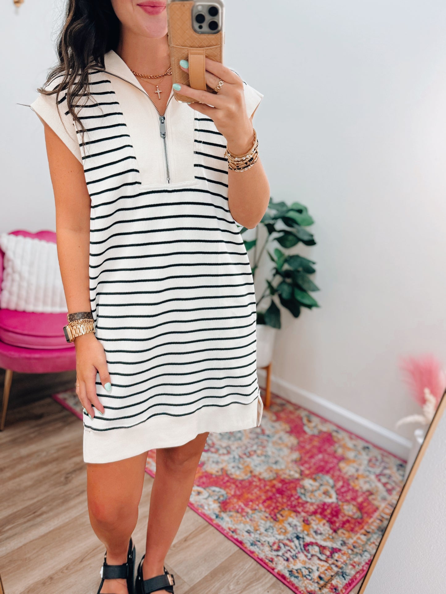 Quinnie Stripped Ribbed Zipper Dress