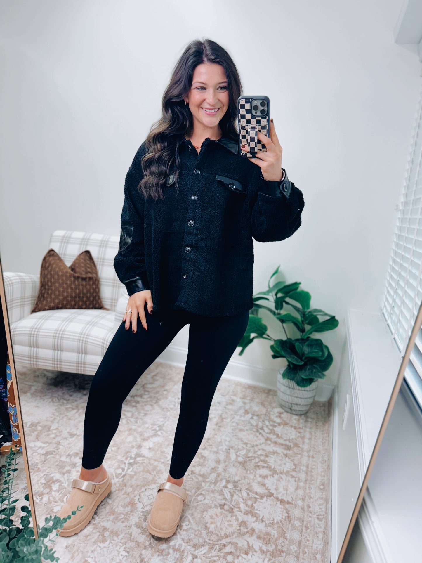 DOORBUSTER Teddy Shacket - Black