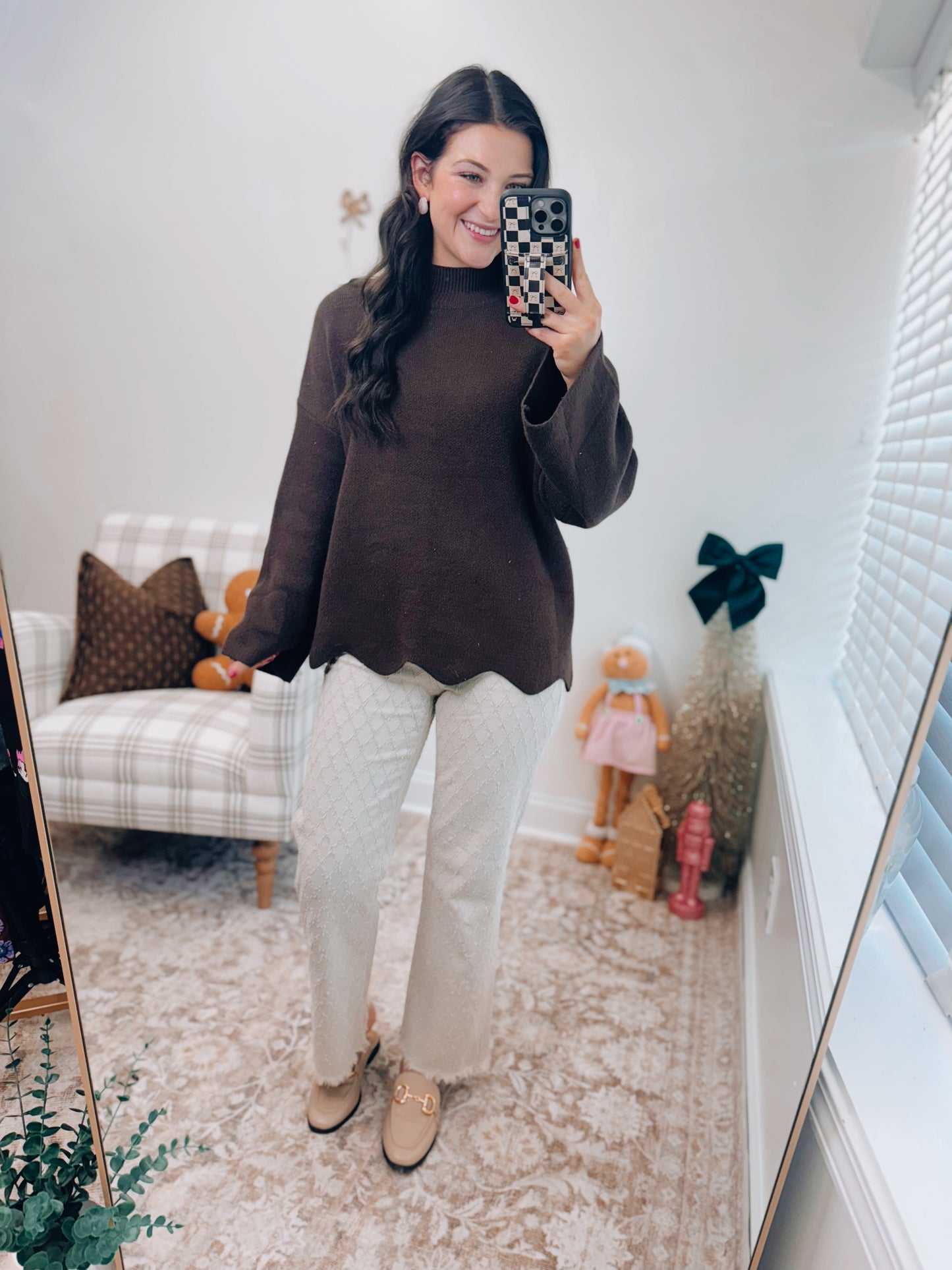 Spruse Scallop Trim Knit Sweater