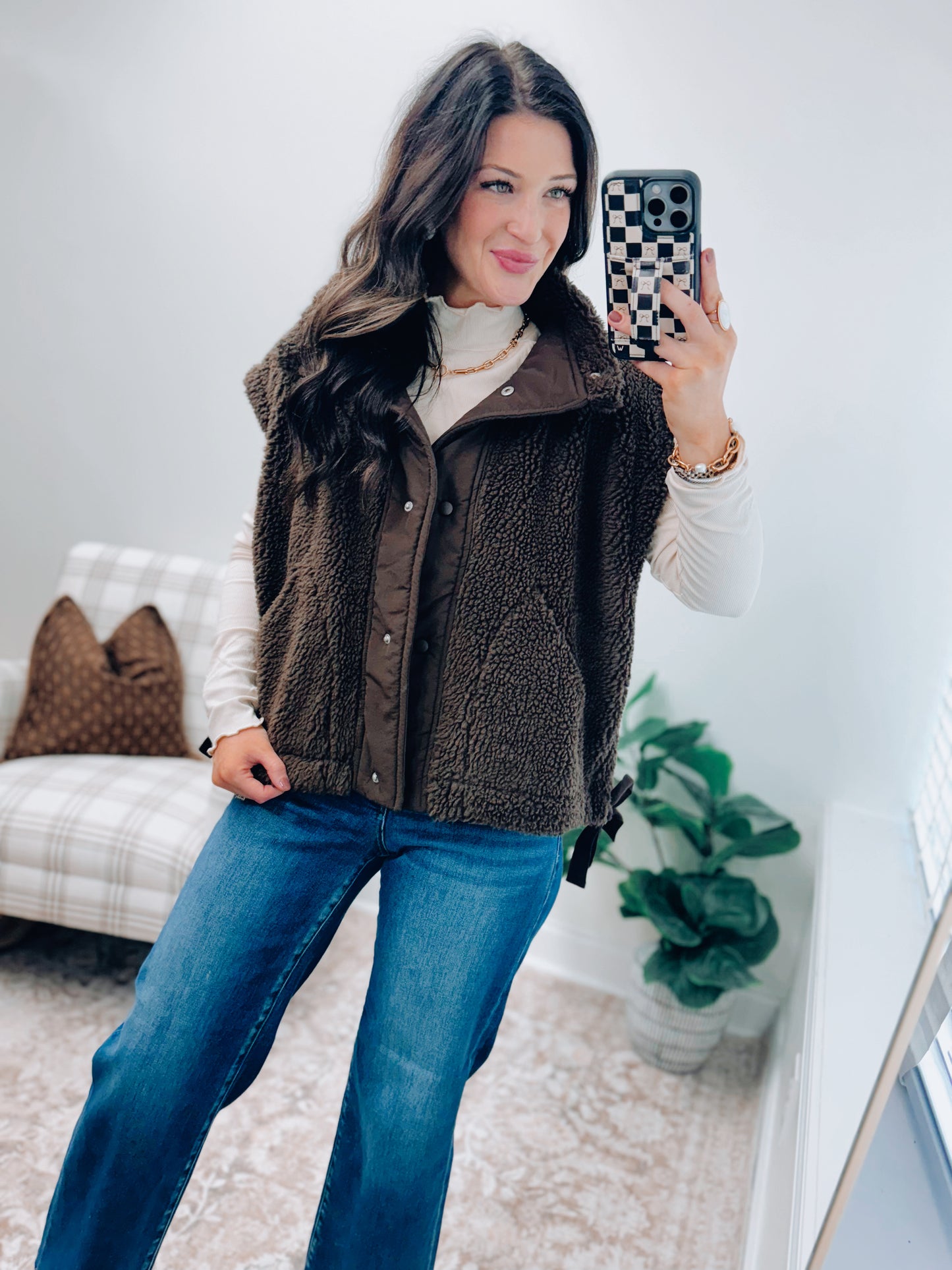 Teddy Sherpa Vest - Chocolate