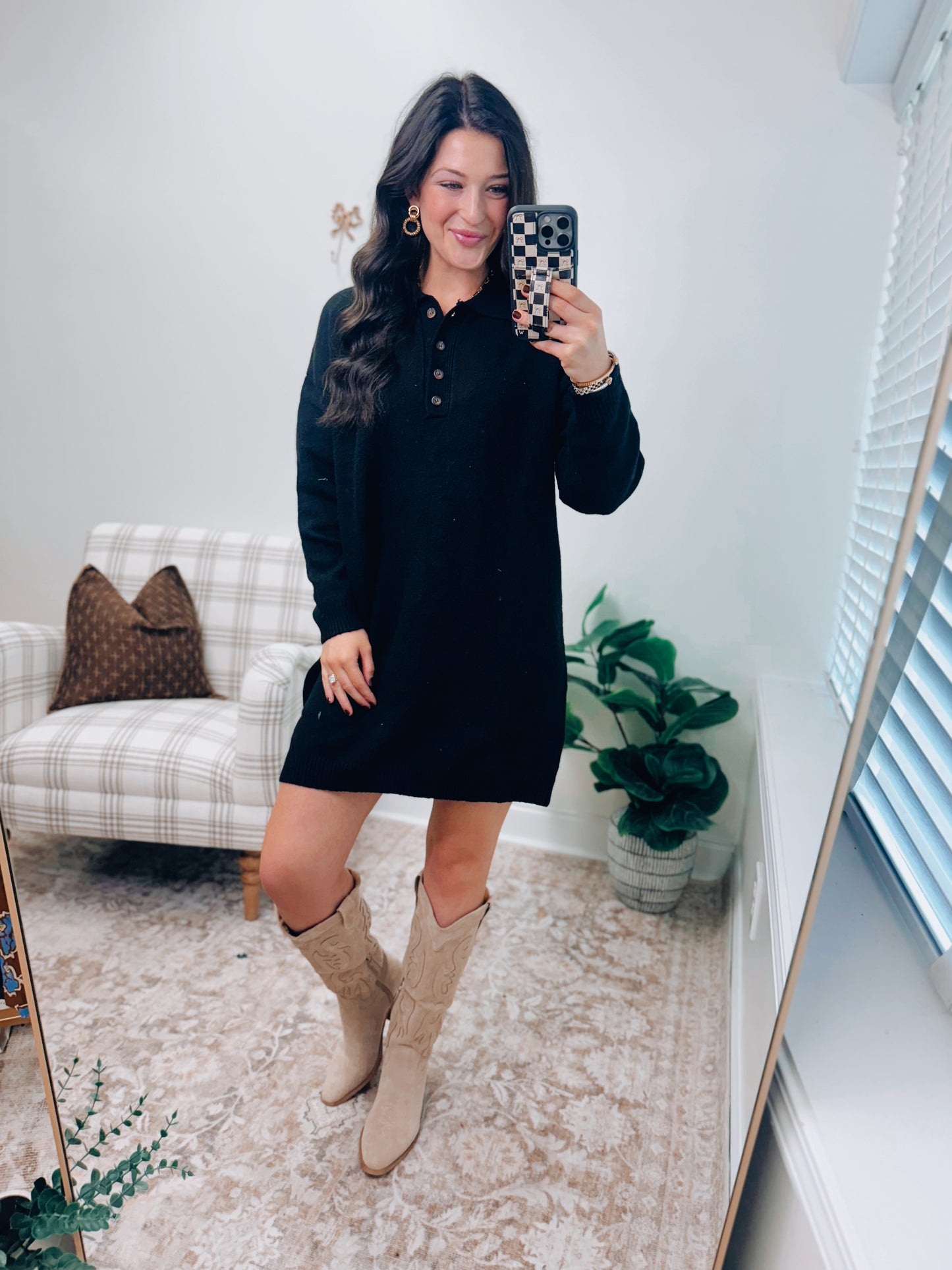 Collier Button Mini Sweater Dress