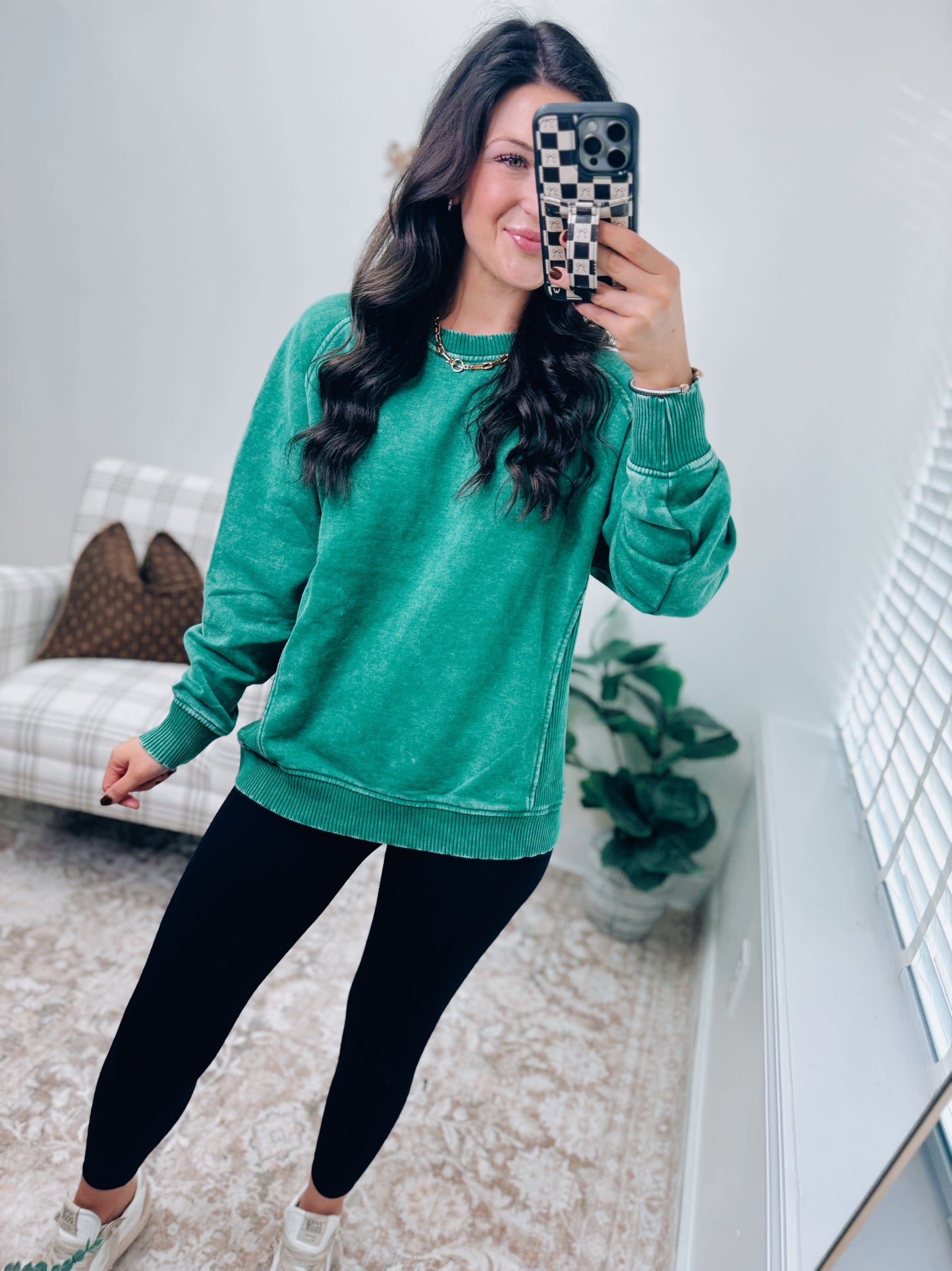 CURVY | DOORBUSTER Mineral Wash Sweatshirt Crew - Forest