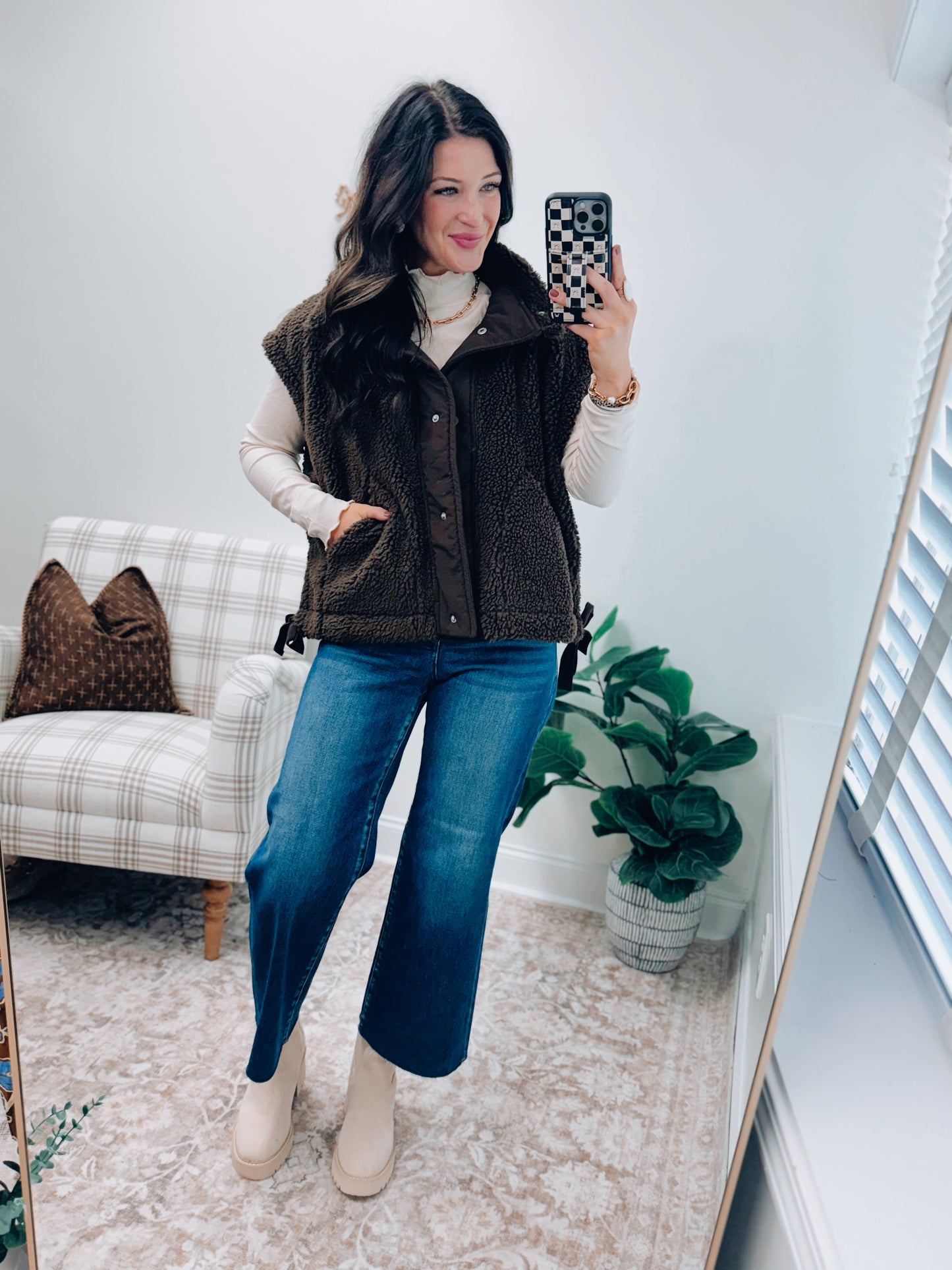 Teddy Sherpa Vest - Chocolate