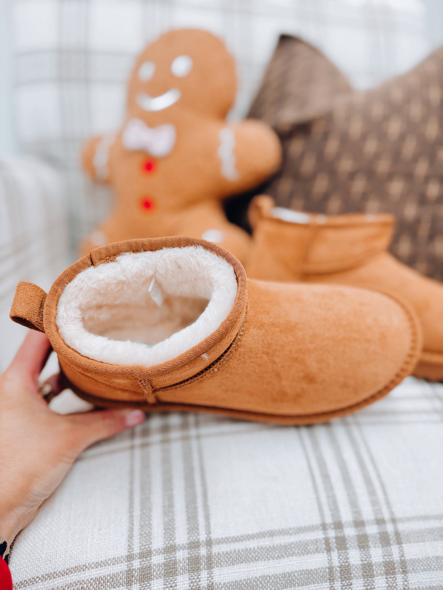 Mute Mini Sherpa Booties