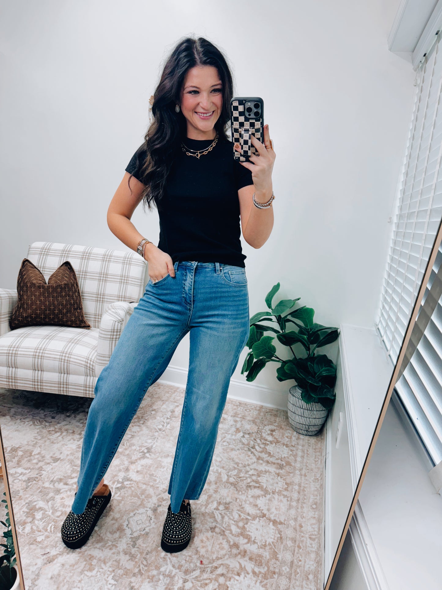 CURVY Holly Risen Wide-Leg Raw Hem Denim