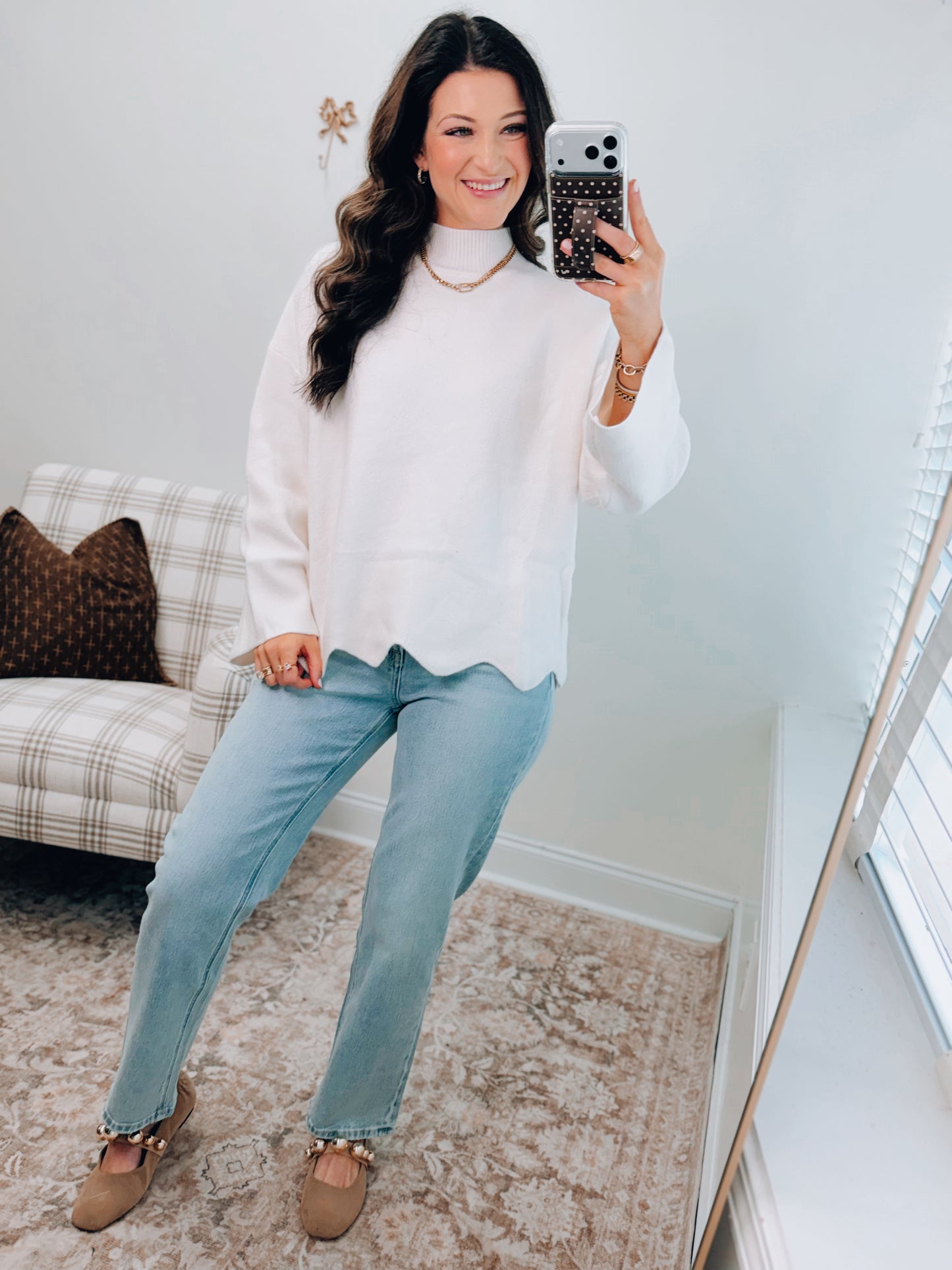 Spruse Scallop Trim Knit Sweater - Ivory