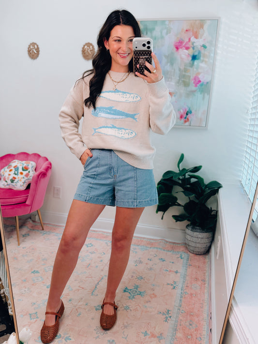 Round Neck Fish Knit Top