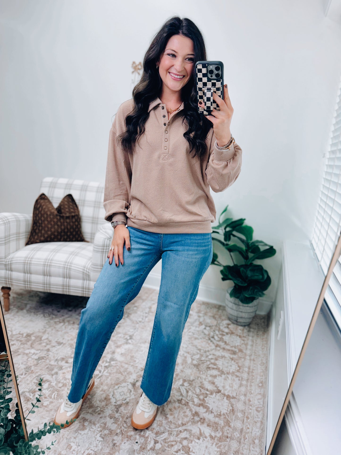 DOORBUSTER Collared Snap Button Pullover - Mocha