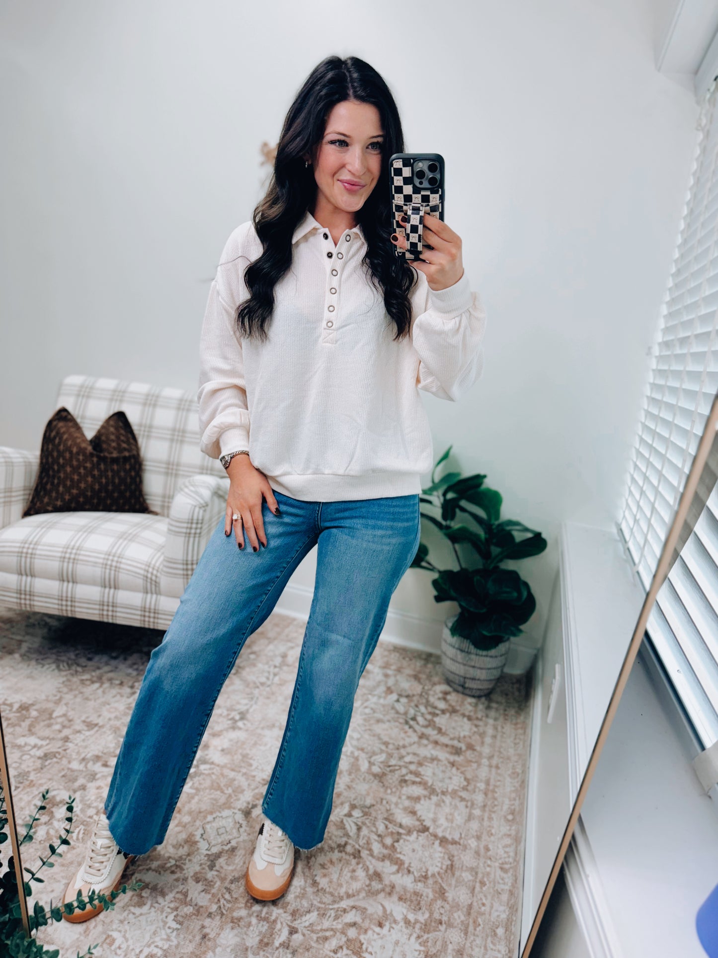 DOORBUSTER Collared Snap Button Pullover - Cream