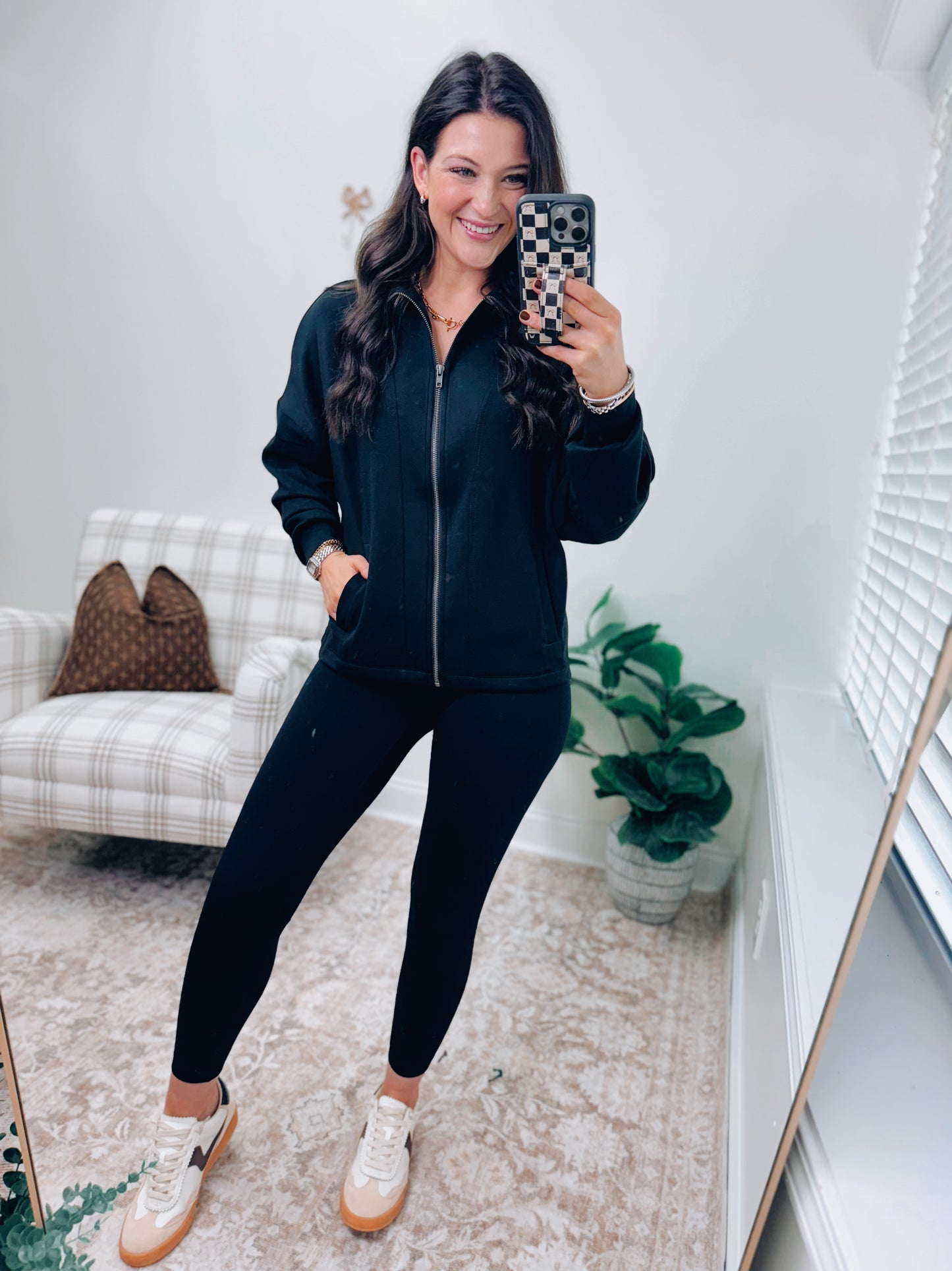 DOORBUSTER Air Essentials Zip Jacket - Black