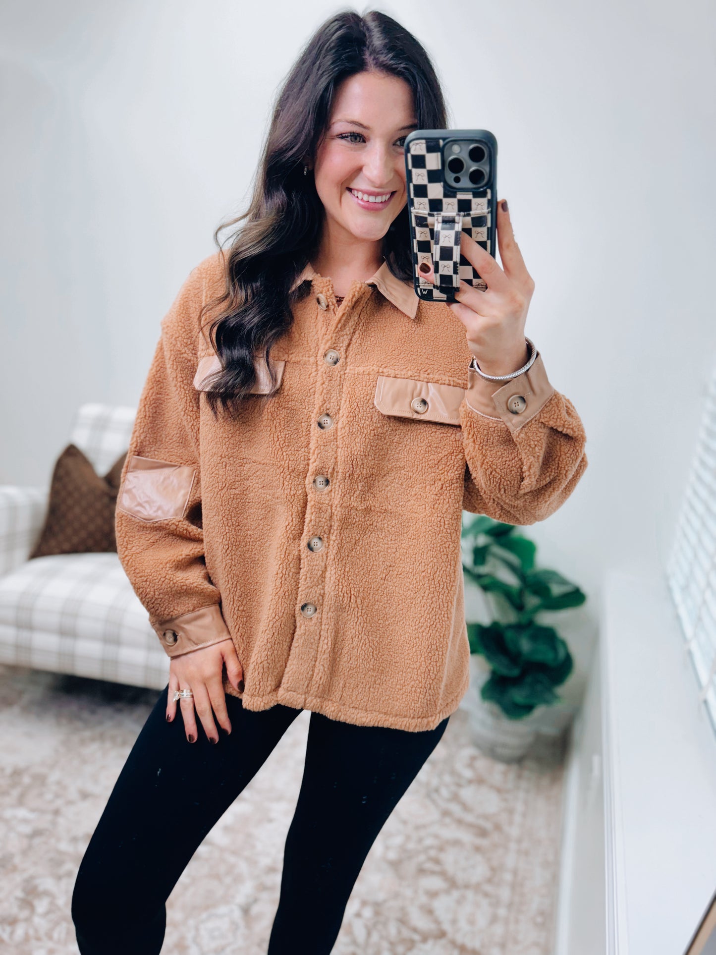 DOORBUSTER Teddy Shacket - Tan