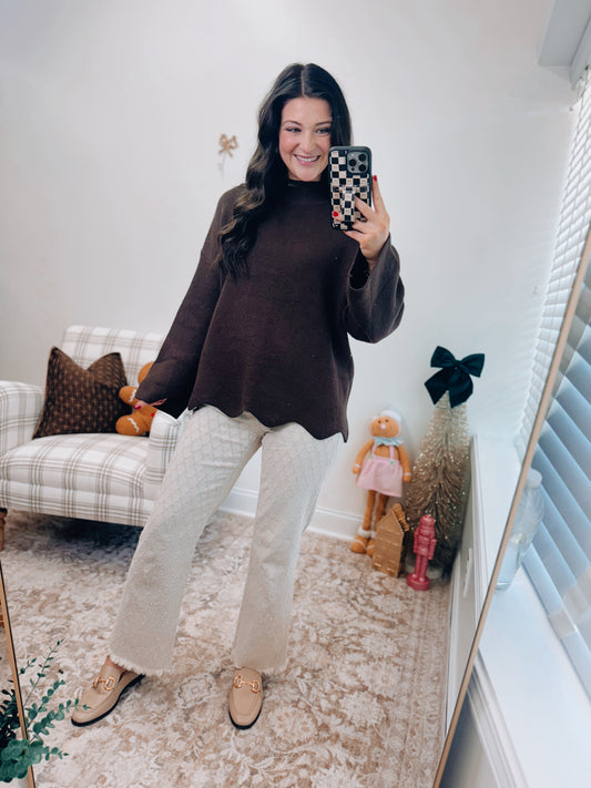 Spruse Scallop Trim Knit Sweater
