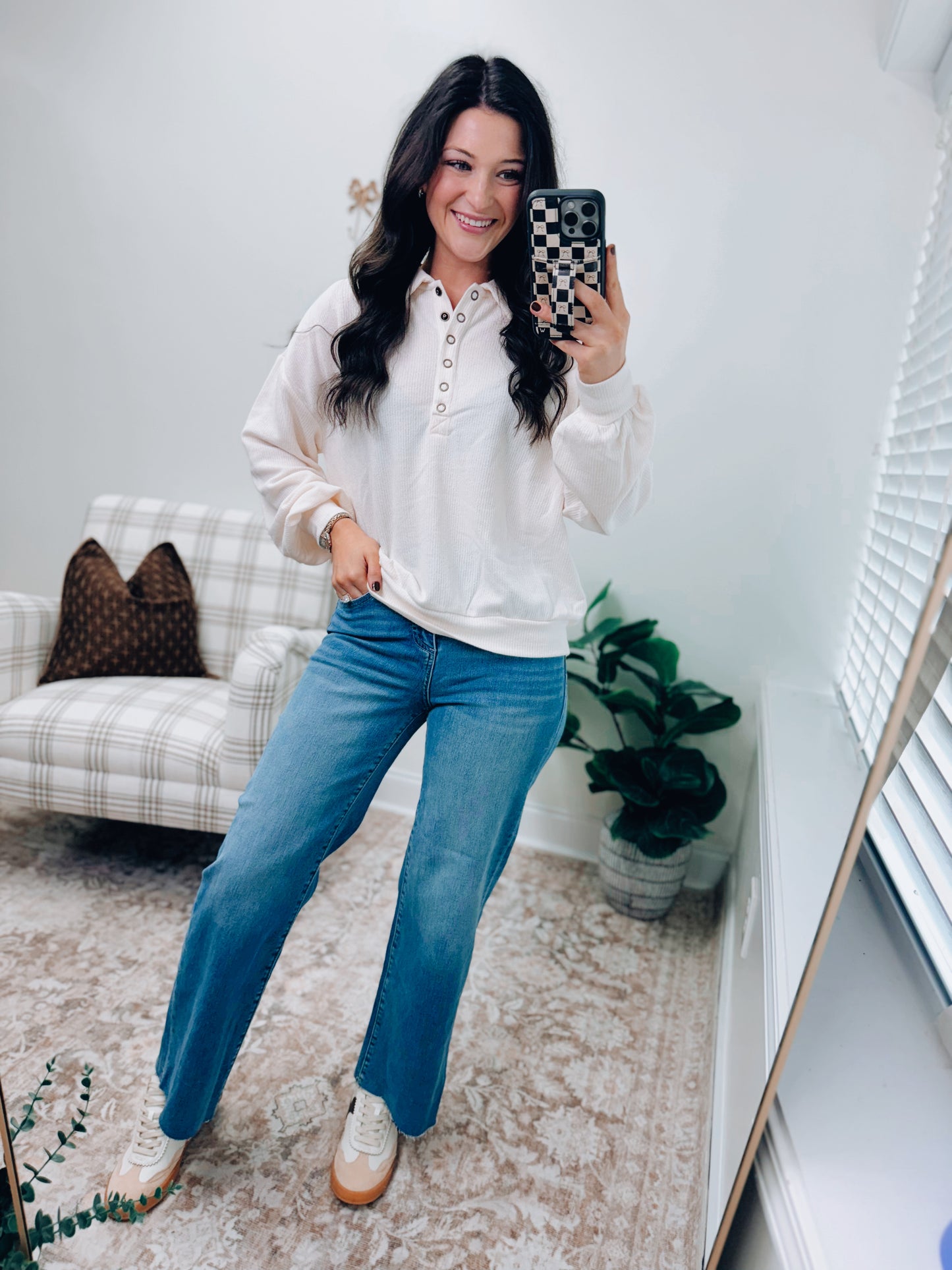 DOORBUSTER Collared Snap Button Pullover - Cream