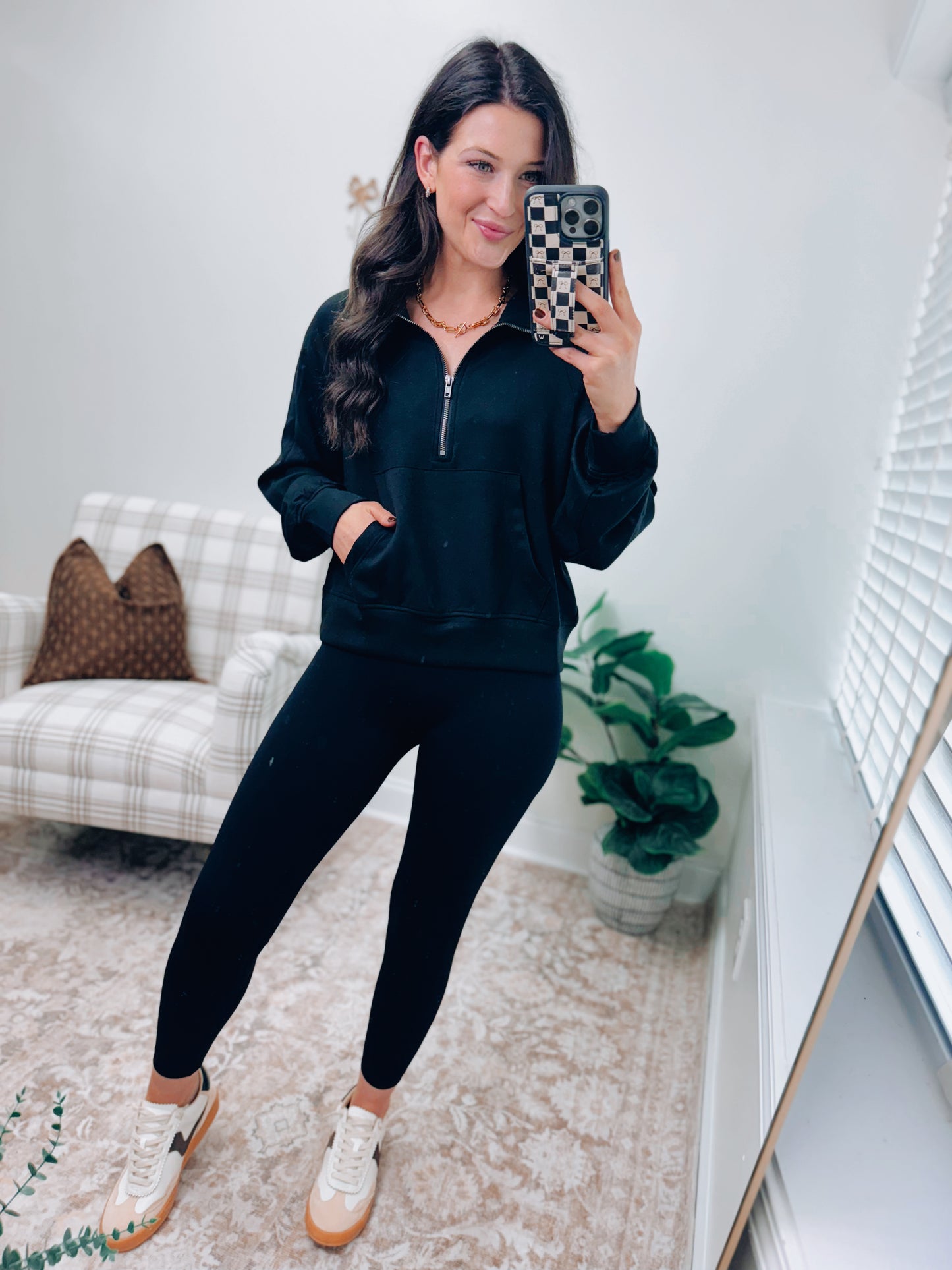 DOORBUSTER Air Essentials Half Zip Black Pullover