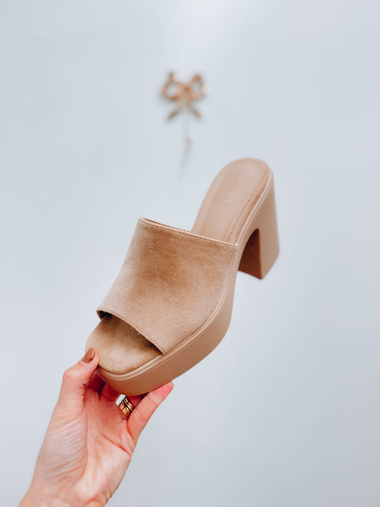 Sienne Sandstone Platform Heel