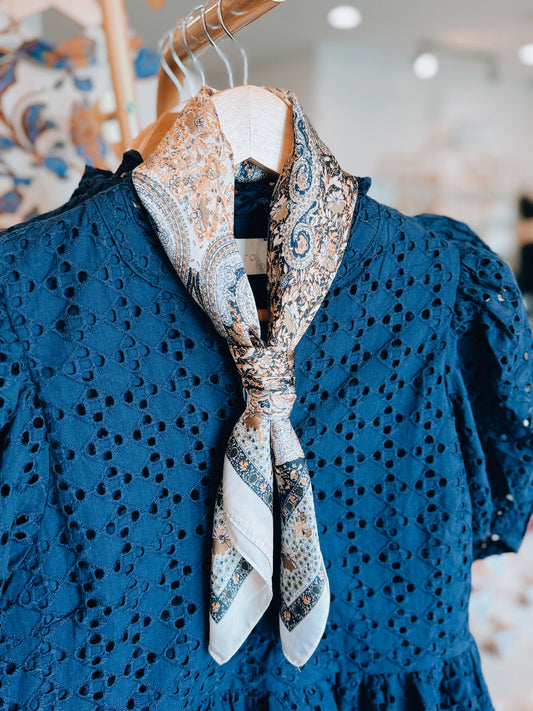 Vintage Paisley Print Neck Scarf