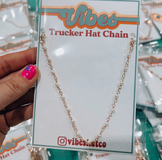 Pearl Trucker Hat Chain