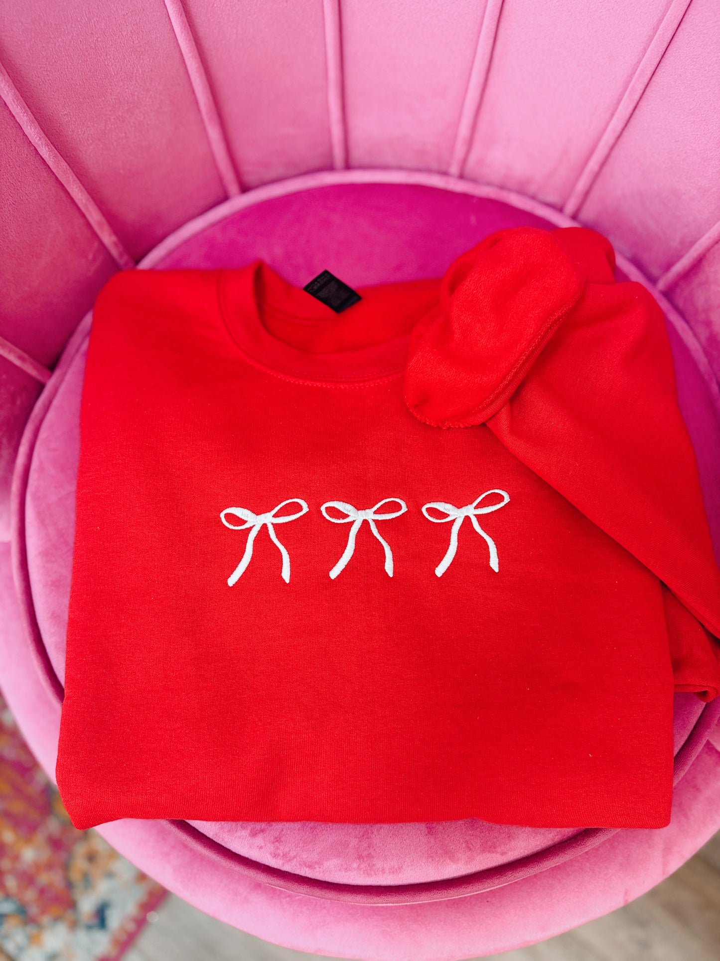 Dainty Bow Embroidered Crewneck | Embroidered