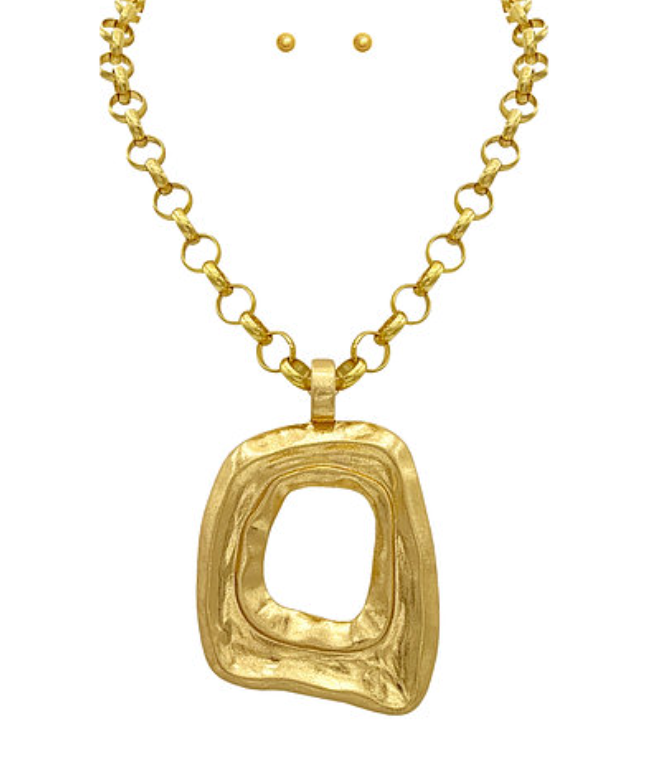 Geometric Square Outline Necklace
