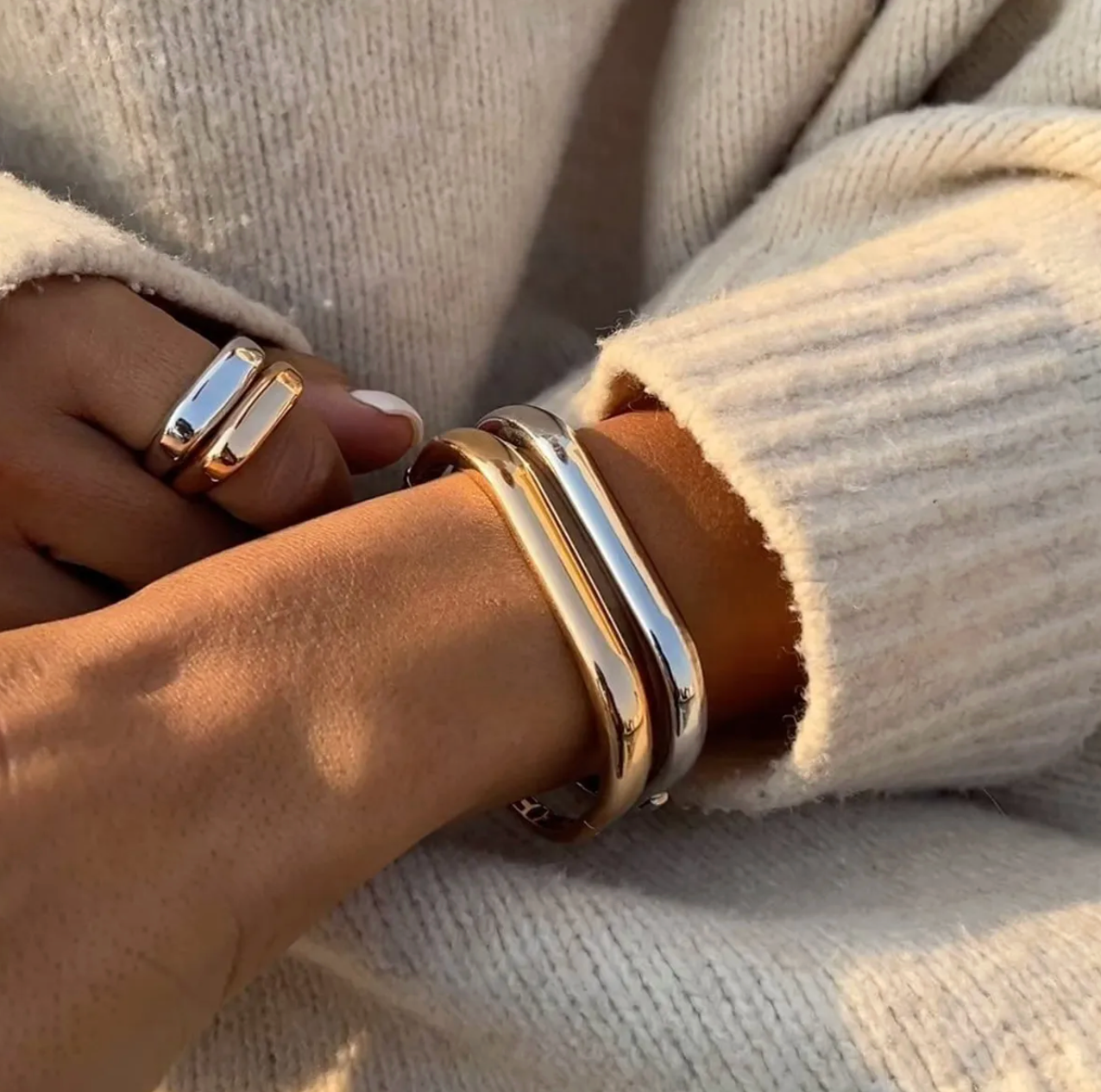 Nelli Stainless Steel Chunky Bangle