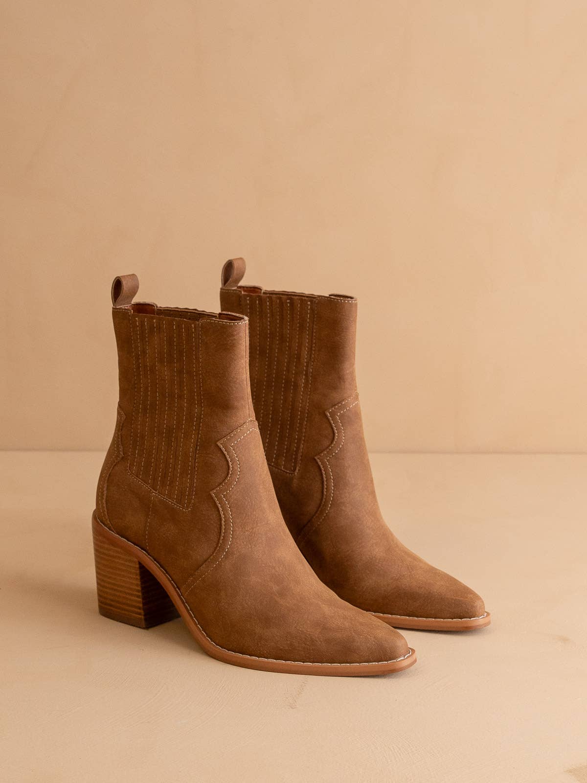 The Addison | Brown Perfectly Paneled Fall Western Boot